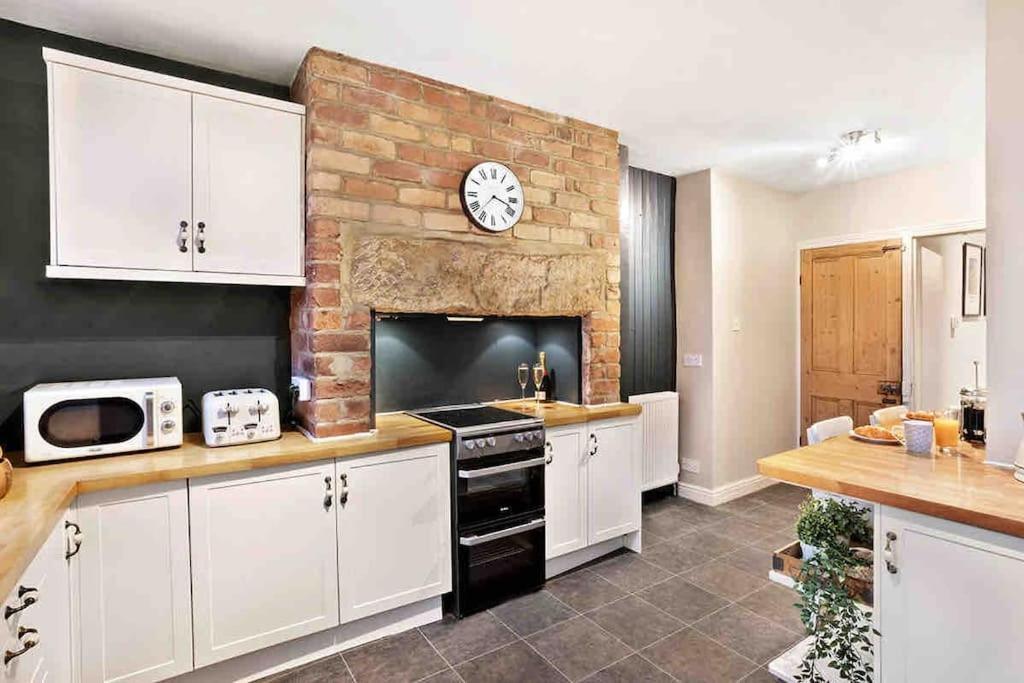 The Stanley Suite 1 Bedroom Apt Dog Friendly Patio Harrogate Exteriér fotografie